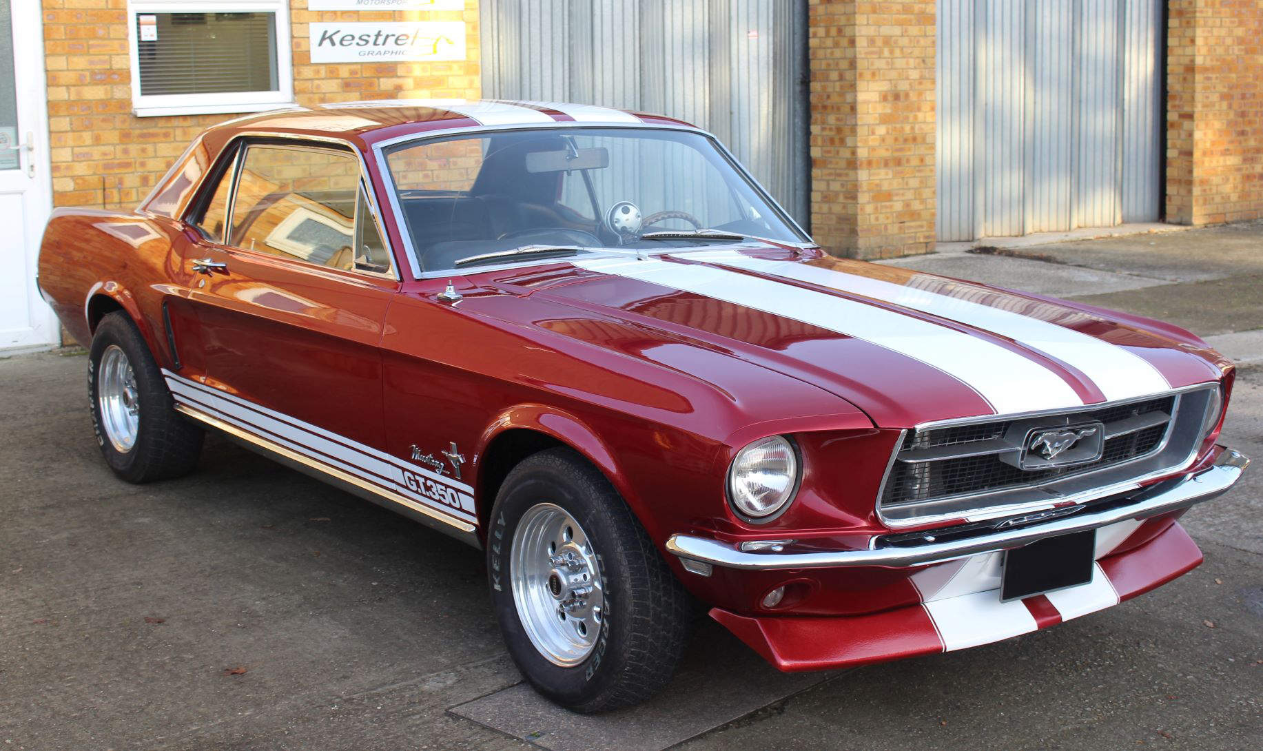 Ford Mustang stripes